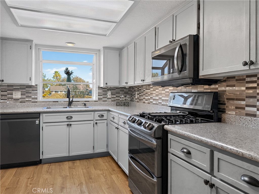 5642 Prancing Deer Road Paso Robles, CA 93446 - Photo 4 of 52 Gallery Image 4