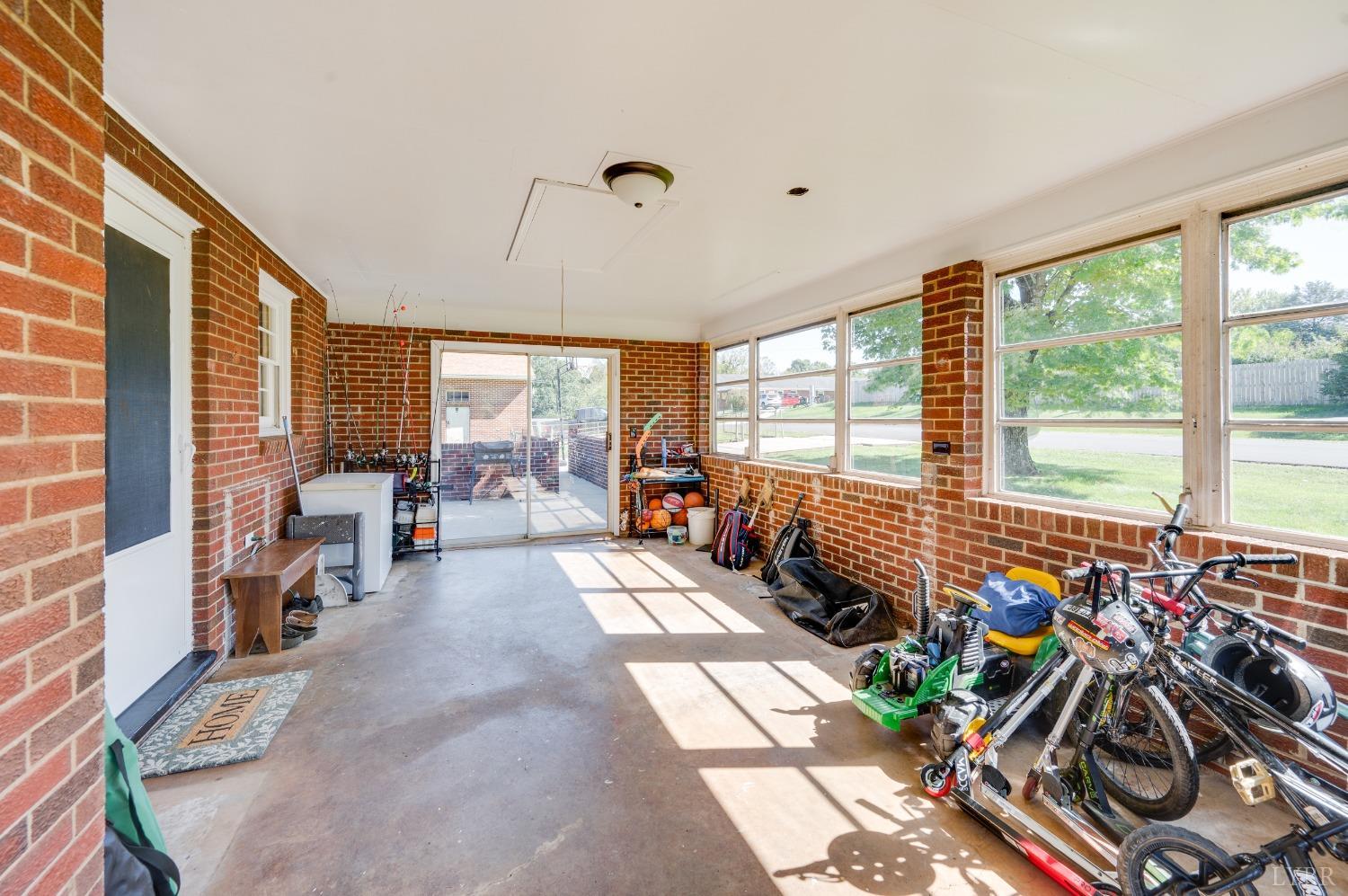 913 Windy Ridge Drive Bedford, VA 24523 - Photo 34 of 46 Gallery Image 34