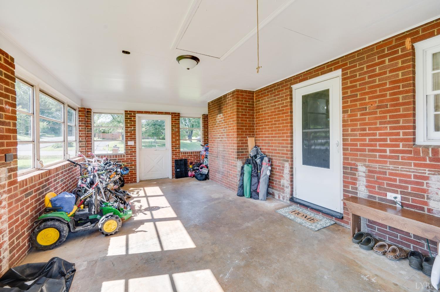 913 Windy Ridge Drive Bedford, VA 24523 - Photo 35 of 46 Gallery Image 35