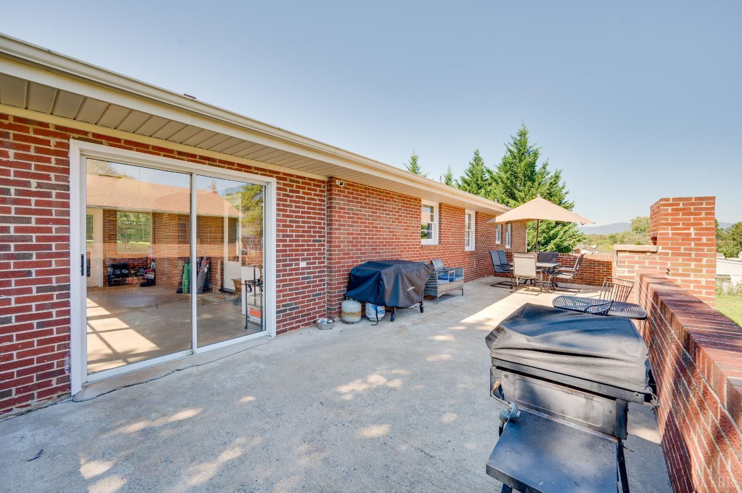 913 Windy Ridge Drive Bedford, VA 24523 - Photo 42 of 46 Gallery Image 42