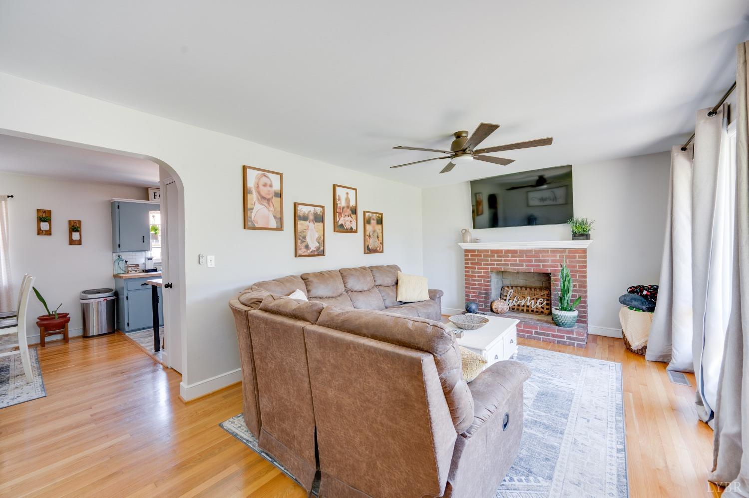 913 Windy Ridge Drive Bedford, VA 24523 - Photo 9 of 46 Gallery Image 9