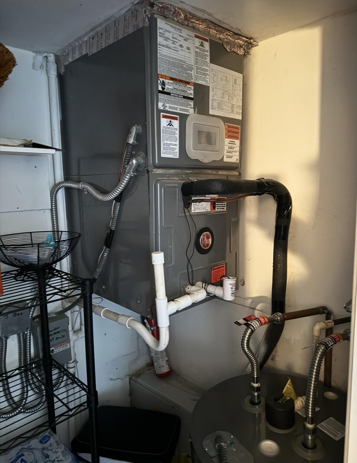331 Southwest 8th Street, Unit 2CE Boca Raton, FL 33432 - Photo 13 of 19 a room with gym equipment