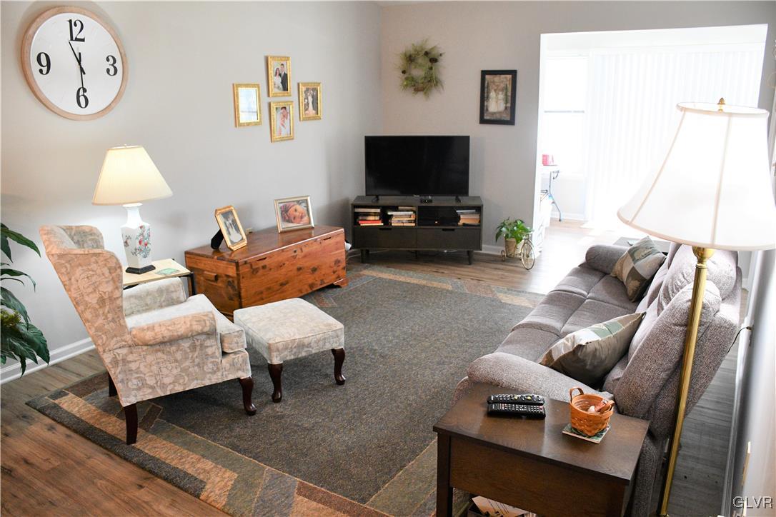 2680 Upstream Farm Road Easton, PA 18040 - Photo 4 of 14 Gallery Image 4