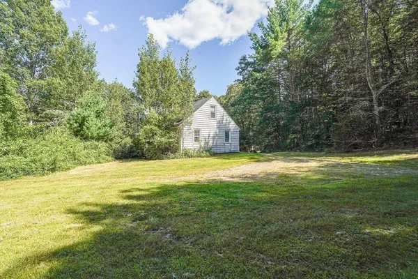$499,900 | 74 River Road, Sturbridge, MA 01566