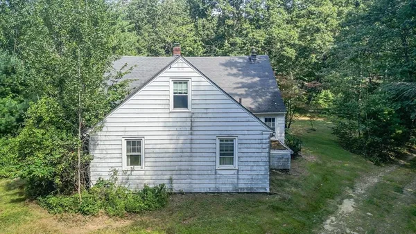 $499,900 | 74 River Road, Sturbridge, MA 01566
