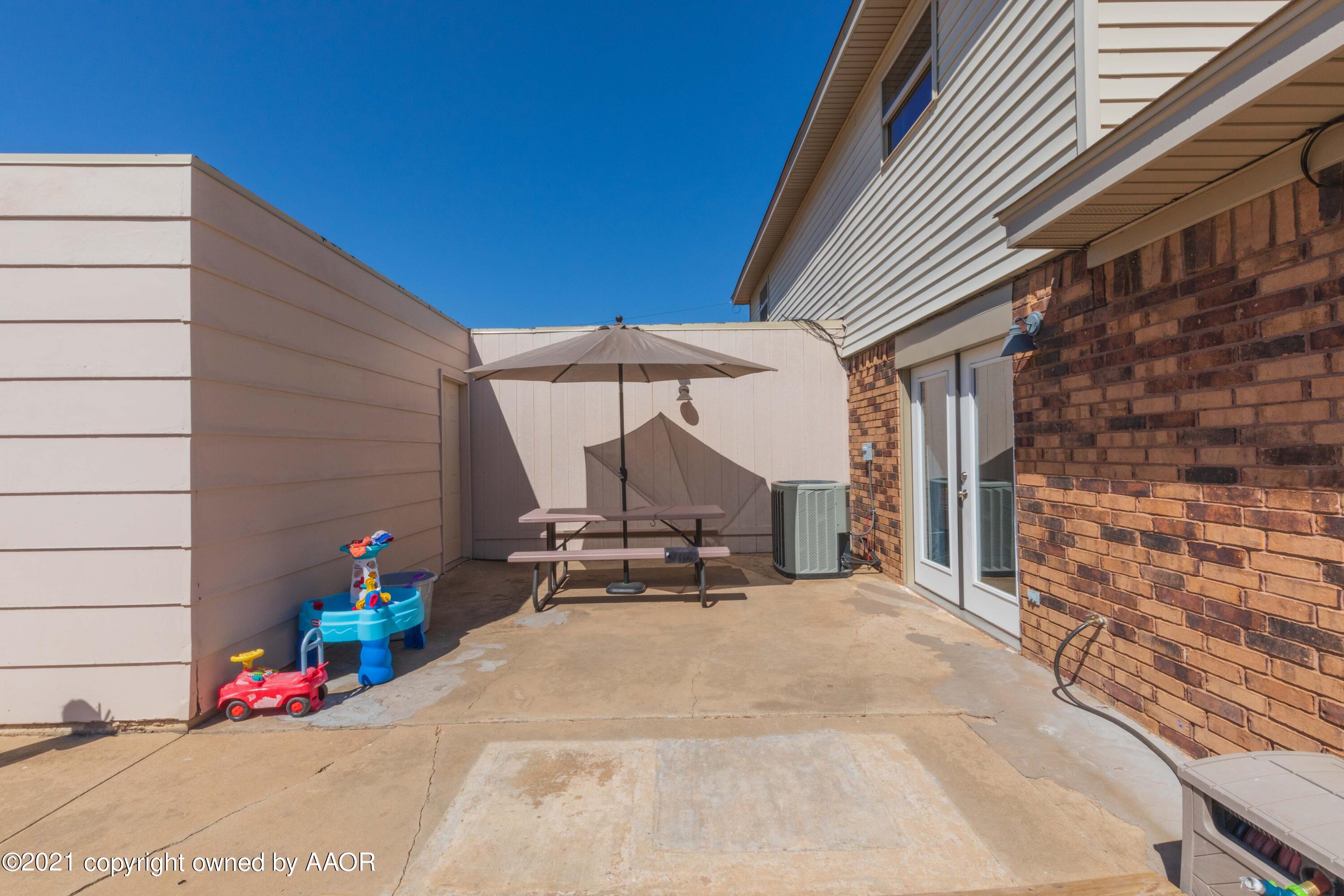 6127 Belpree Road Amarillo, TX 79106 - Photo 13 of 63 6127 PATIO VIEW 1