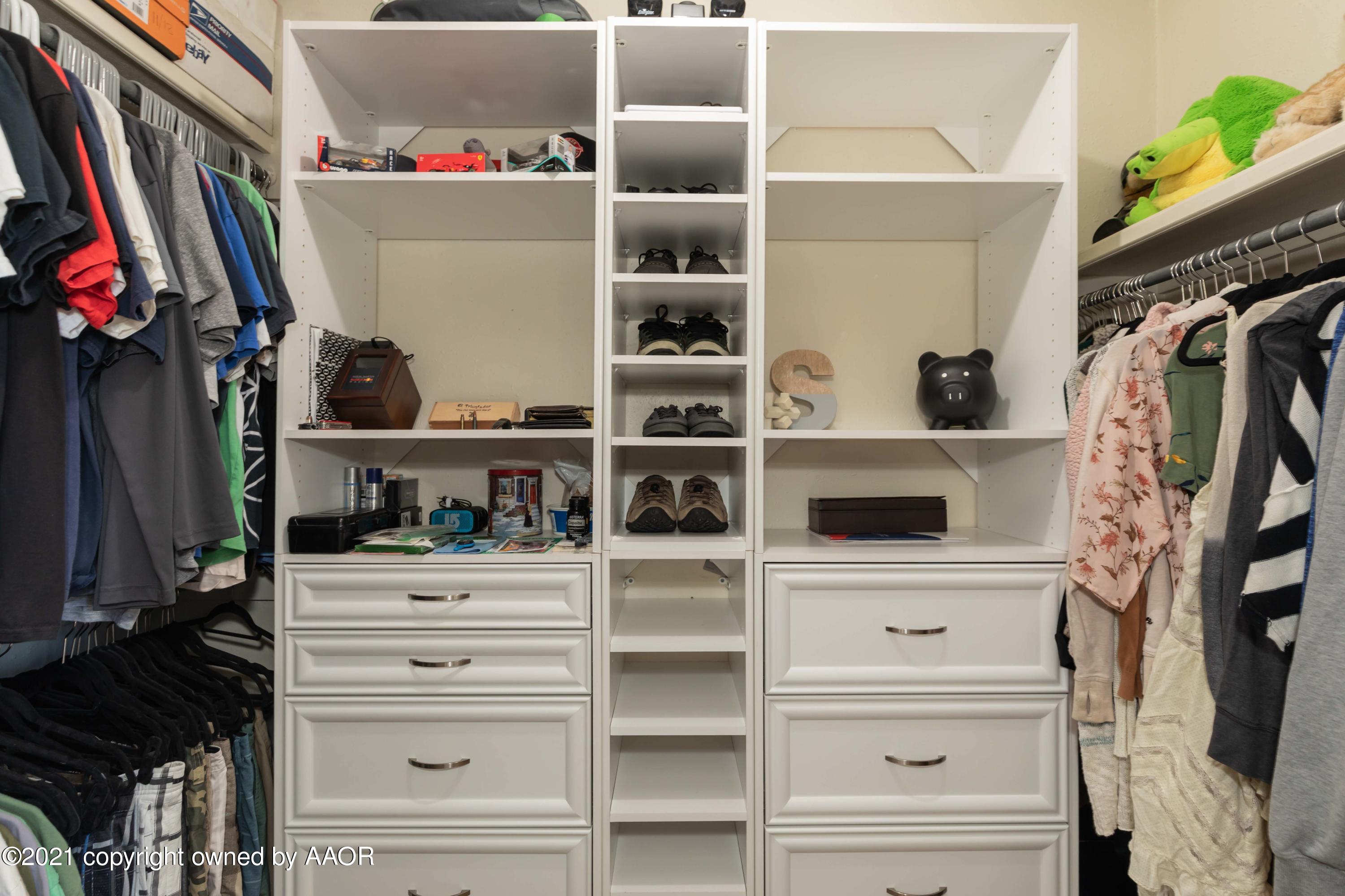 6127 Belpree Road Amarillo, TX 79106 - Photo 44 of 63 6127 MASTER CLOSET