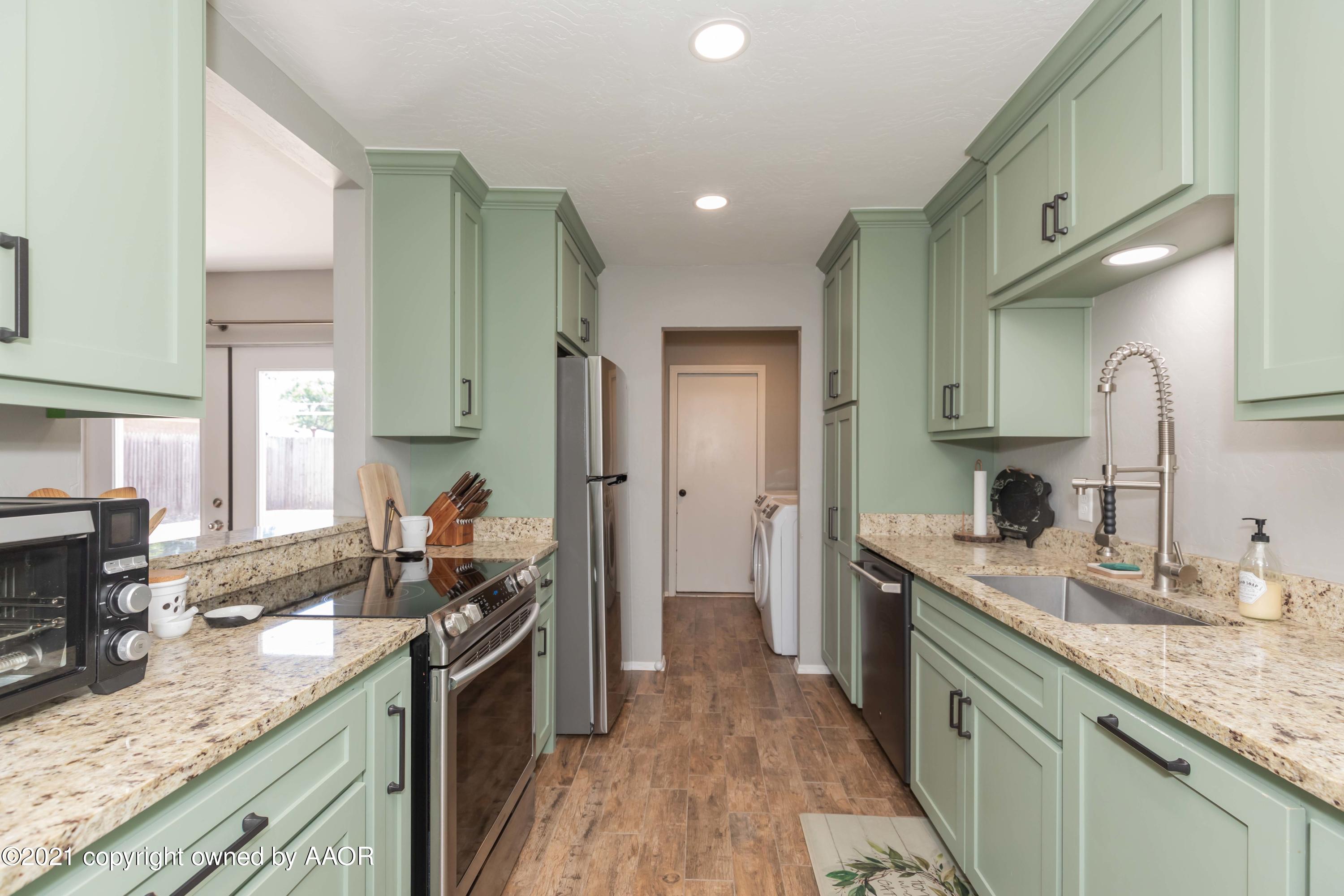 6127 Belpree Road Amarillo, TX 79106 - Photo 48 of 63 6127 KITCHEN
