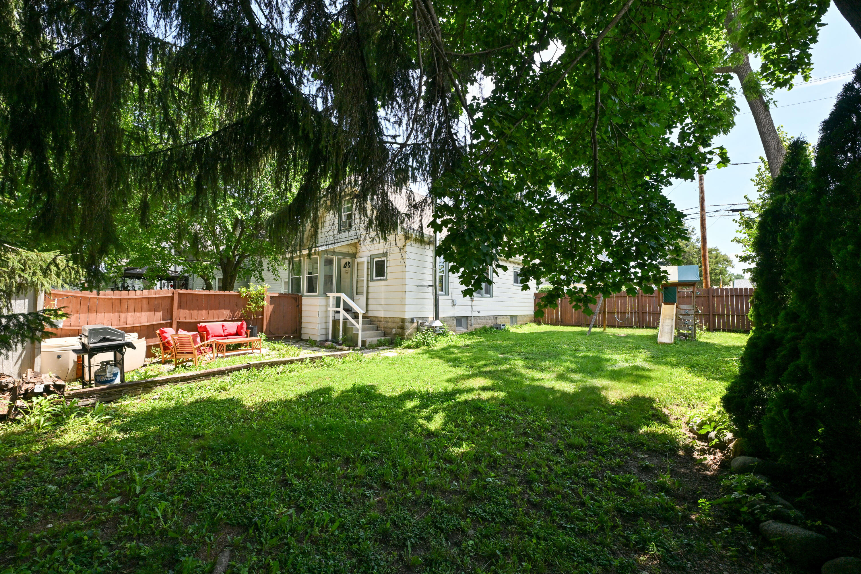 20516 Good Hope Road Lannon, WI 53046 - Photo 37 of 44 Photo (37)