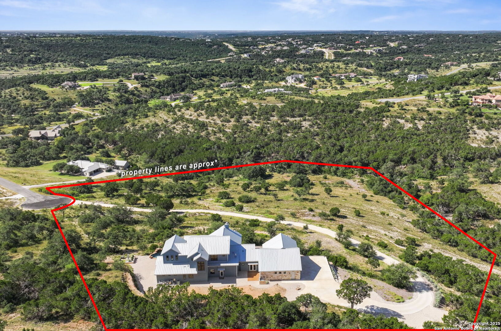 1023 Comanche Ridge New Braunfels, TX 78132 - Photo 107 of 109 an aerial view of house with yard