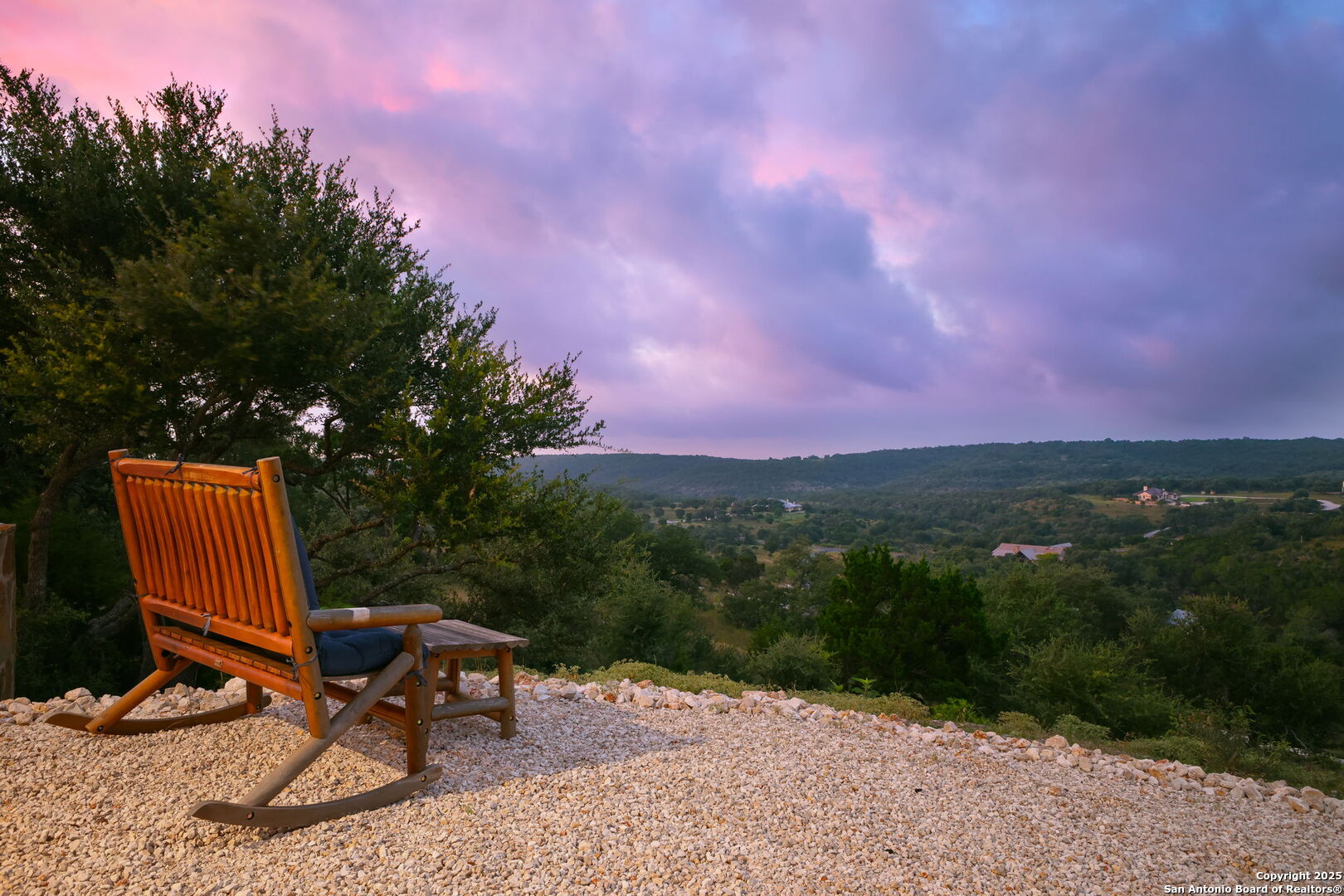 1023 Comanche Ridge New Braunfels, TX 78132 - Photo 73 of 109