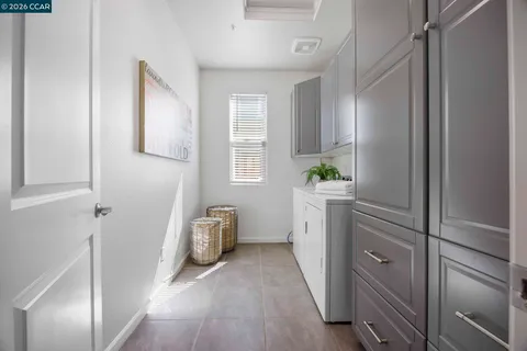 $920,000 | 951 Dainty Avenue, Brentwood, CA 94513