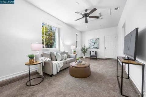 $920,000 | 951 Dainty Avenue, Brentwood, CA 94513