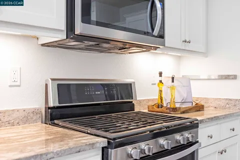 $920,000 | 951 Dainty Avenue, Brentwood, CA 94513