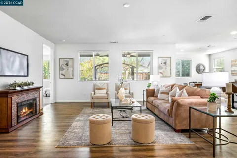 $920,000 | 951 Dainty Avenue, Brentwood, CA 94513