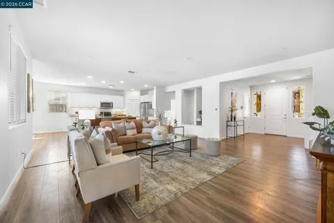 $920,000 | 951 Dainty Avenue, Brentwood, CA 94513