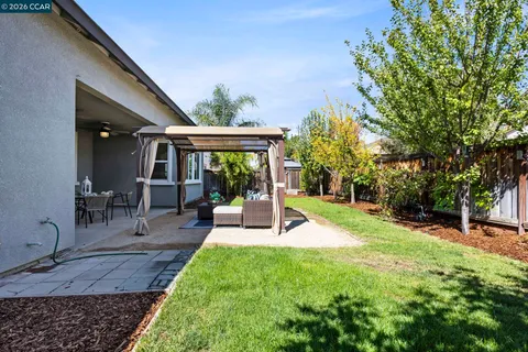 $920,000 | 951 Dainty Avenue, Brentwood, CA 94513