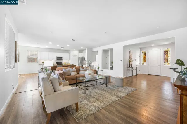 $920,000 | 951 Dainty Avenue, Brentwood, CA 94513