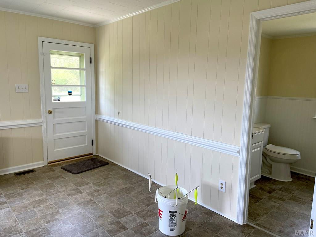 852 Pine Tops Road Murfreesboro, NC 27855 - Photo 15 of 30 Dining Area