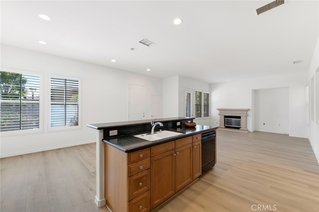 23815 Balsa Court Valencia, CA 91354 - Photo 14 of 63