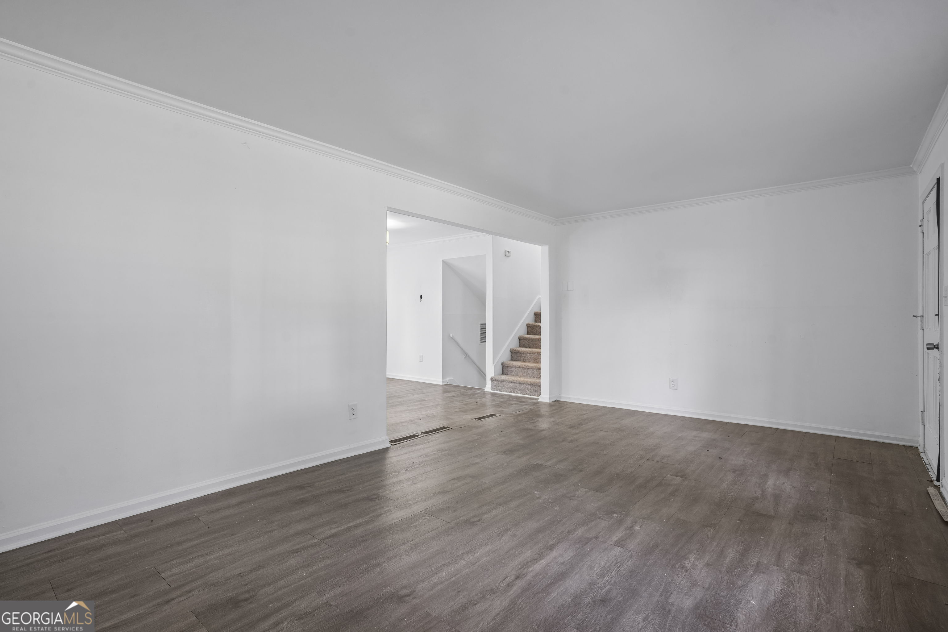 5809 Oakleaf Way Stone Mountain, GA 30087 - Photo 7 of 25