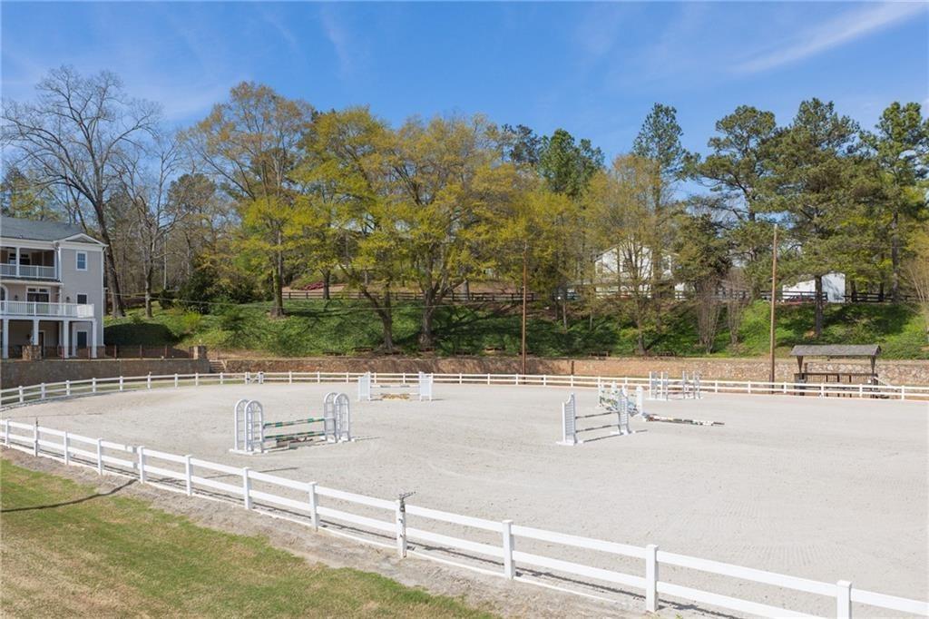 4774 Wieuca Road Northeast Atlanta, GA 30342 - Photo 52 of 52 a view of a terrace view