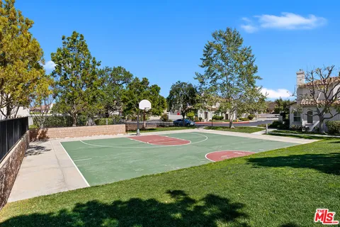 $849,000 | 1572 Silver Shadow Drive, Newbury Park, CA 91320