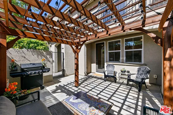 $849,000 | 1572 Silver Shadow Drive, Newbury Park, CA 91320