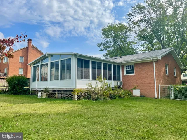 $439,000 | 351 Chappell Street, Warrenton, VA 20186