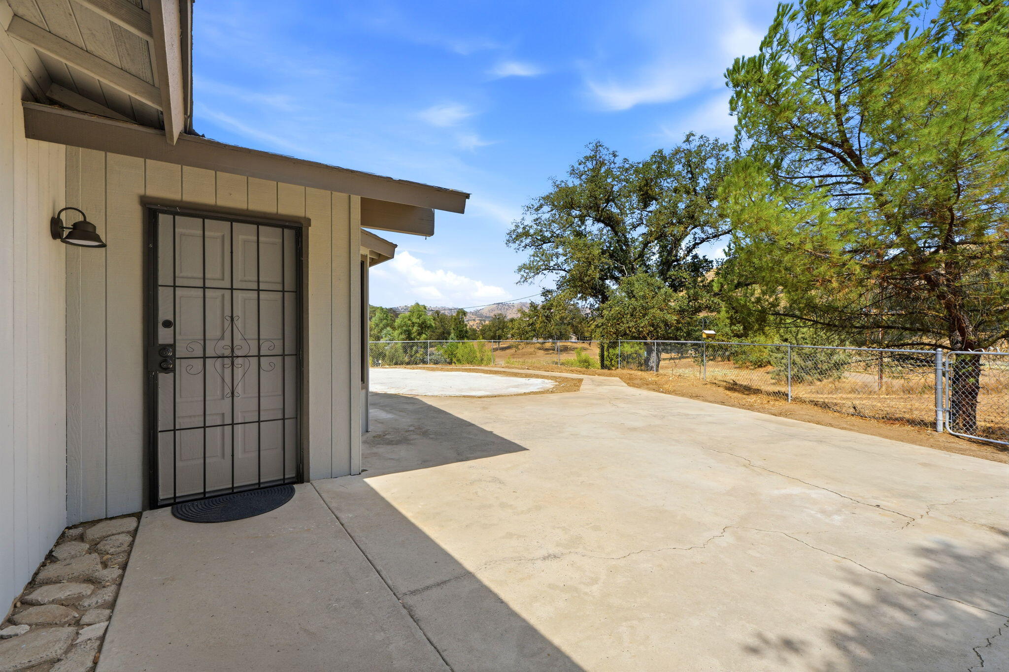 37307 Mistletoe Road Yokuts Valley, CA 93675 - Photo 12 of 47 12-37307_Mistletoe_Road_Yokuts_Valley_00