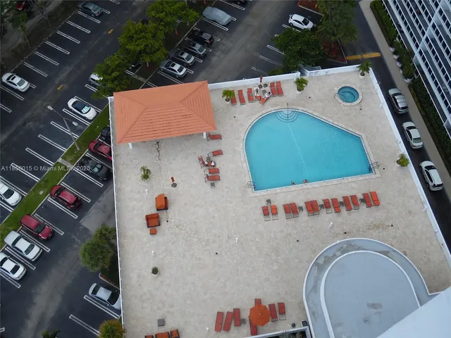 $2,800 | 20505 East Country Club Drive, Unit 138, Aventura, FL 33180