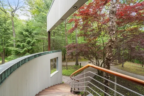 $1,998,000 | 44 Maple Street, Sherborn, MA 01770