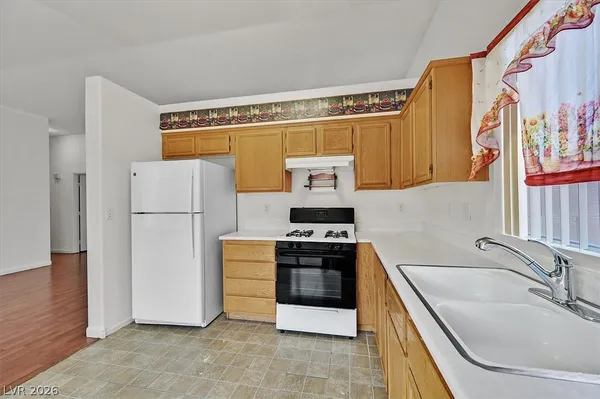 $1,900 | 1199 Sunfire Street, Henderson, NV 89014