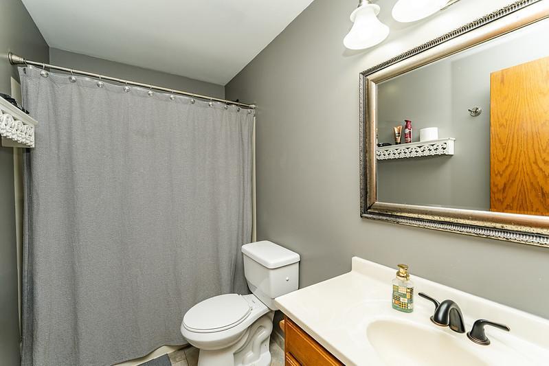 3864 Chesapeake Lane Northwest Rochester, MN 55901 - Photo 21 of 24