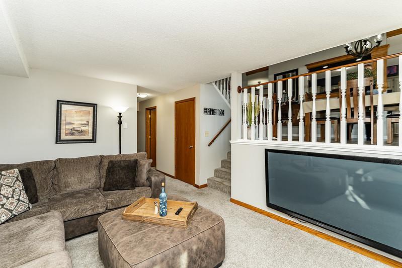 3864 Chesapeake Lane Northwest Rochester, MN 55901 - Photo 7 of 24