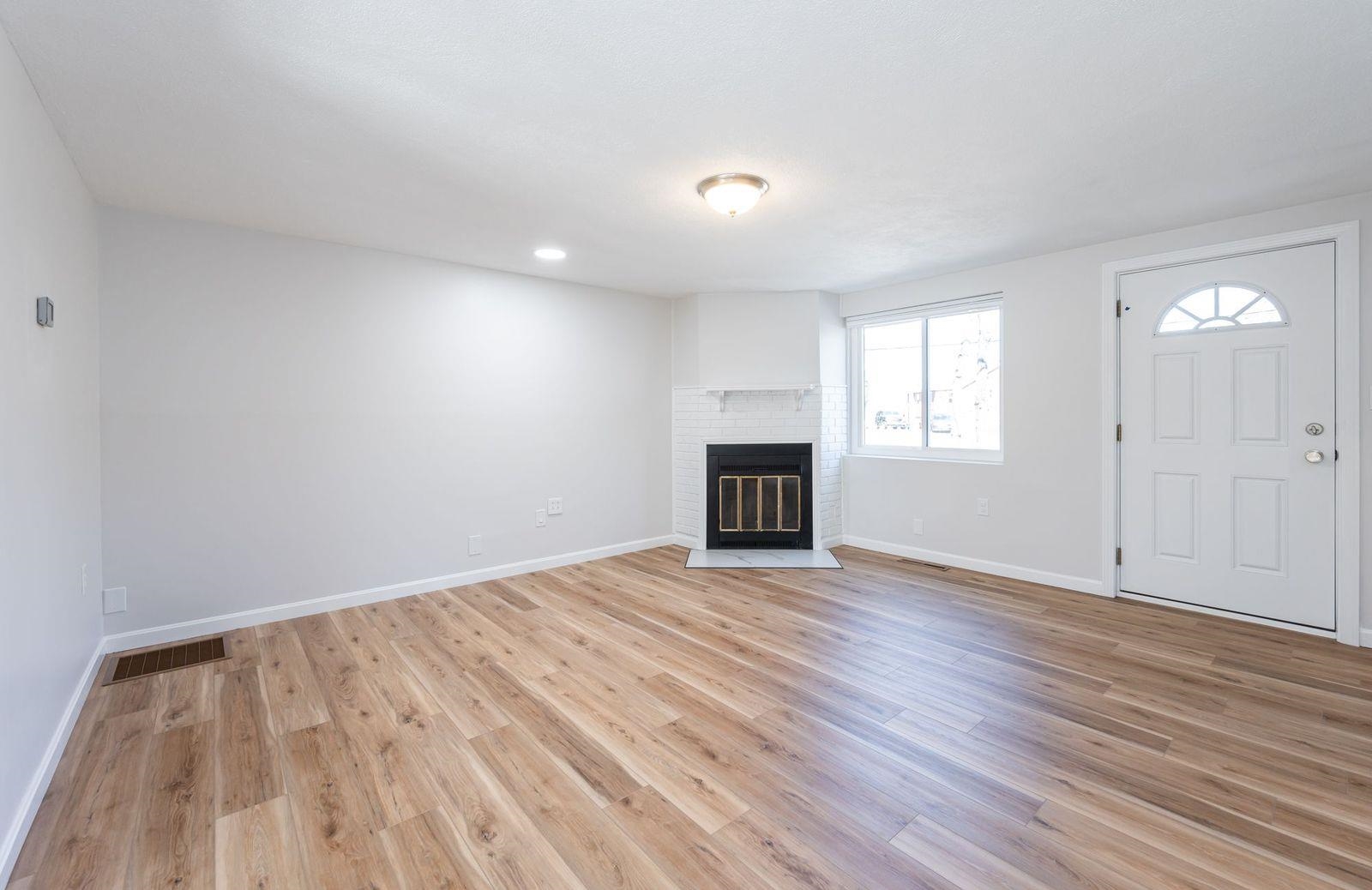 56 L Conleys Grove Road, Unit B Derry, NH 03038 - Photo 7 of 26