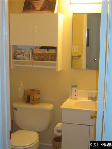 360 Wellington Way Reno, NV 89506 - Photo 6 of 7 Photo 6