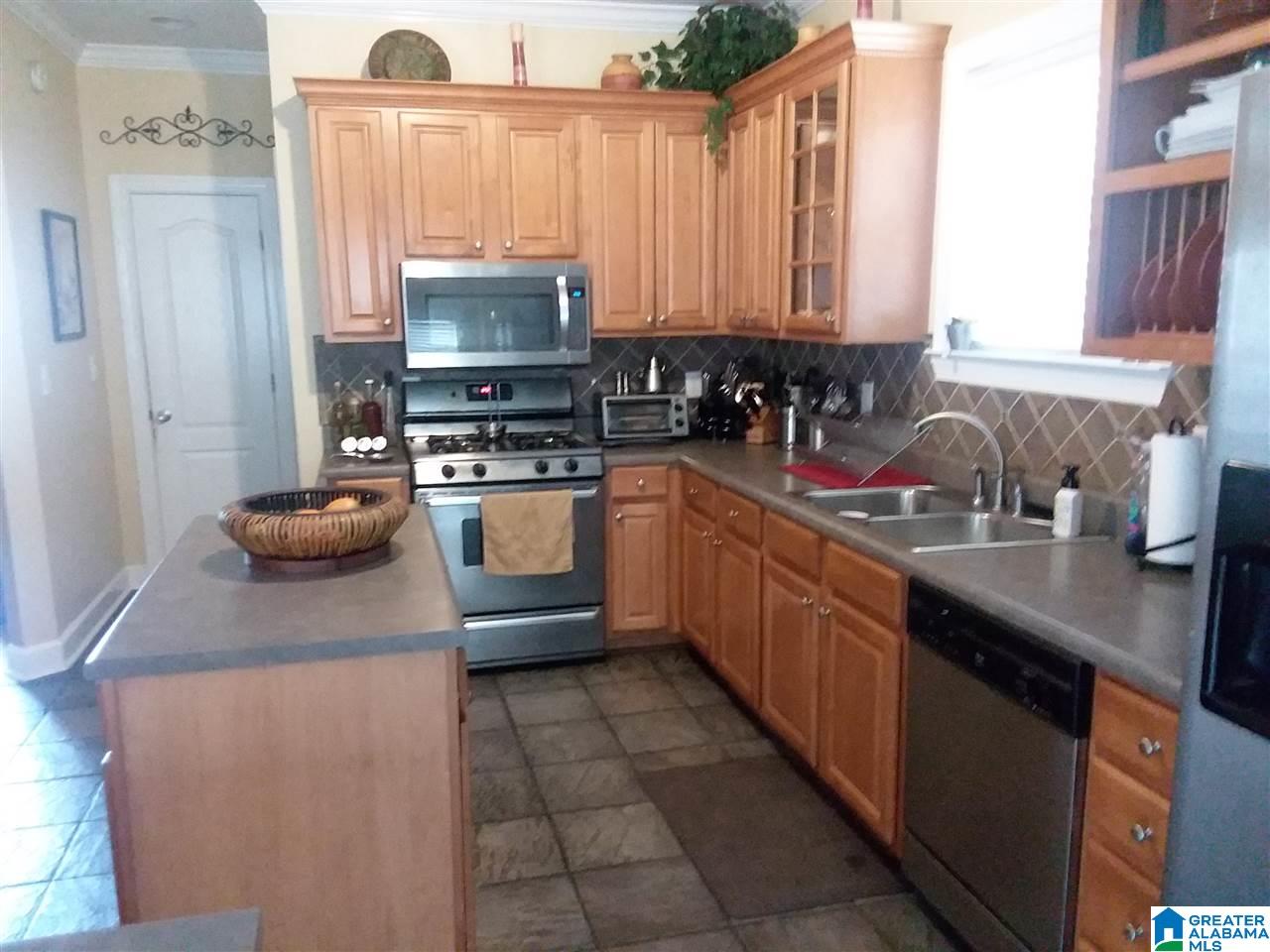 1041 Willowbrook Road Birmingham, AL 35215 - Photo 18 of 41