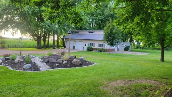 $470,000 | 27412 County Road 6, Westbrook, MN 56183