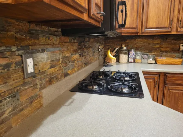 $470,000 | 27412 County Road 6, Westbrook, MN 56183