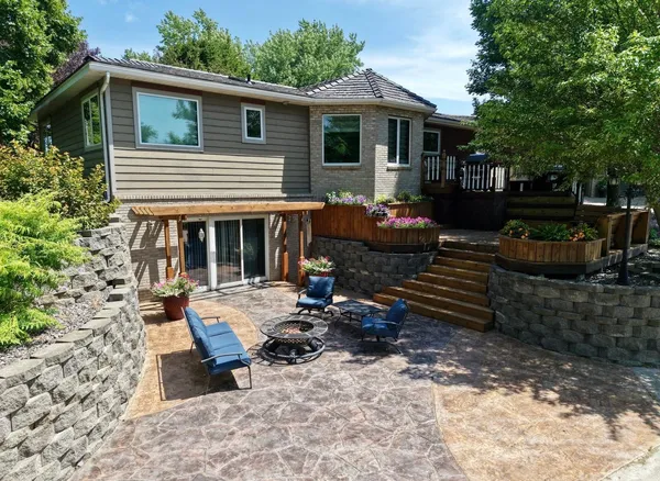 $470,000 | 27412 County Road 6, Westbrook, MN 56183