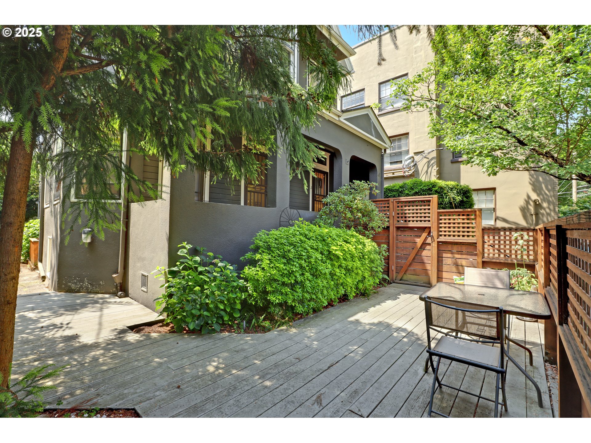 2176 Northwest Everett Street, Unit 1 Portland, OR 97210 - Photo 12 of 16