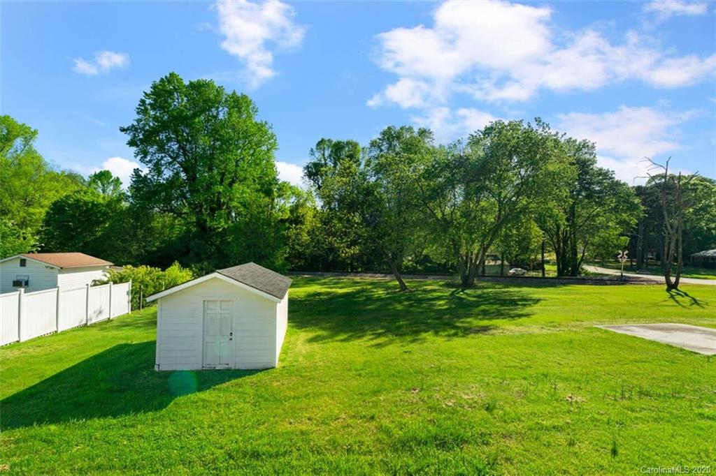 131 Morlan Park Road Salisbury, NC 28146 - Photo 15 of 19 Gallery Image 15