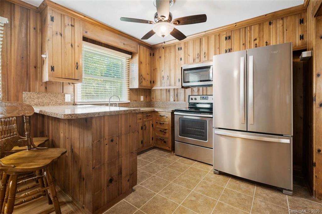 131 Morlan Park Road Salisbury, NC 28146 - Photo 4 of 19 Gallery Image 4