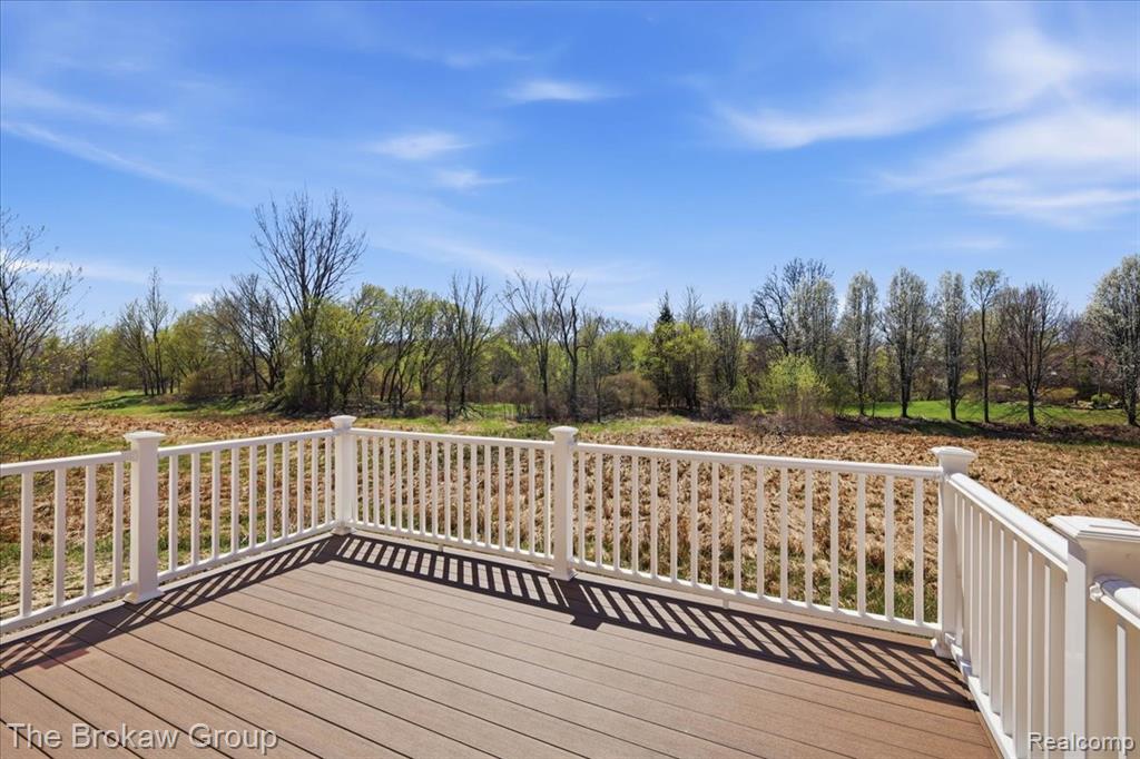 3365 Meadow Ridge Court Davison, MI 48423 - Photo 5 of 46