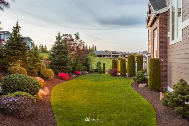 $1,055,000 | 7406 Pinnacle Place Southeast, Snoqualmie, WA 98065