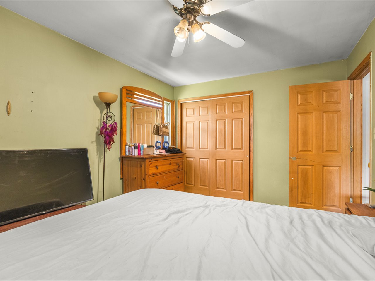 219 Walter Court Elgin, IL 60123 - Photo 15 of 36