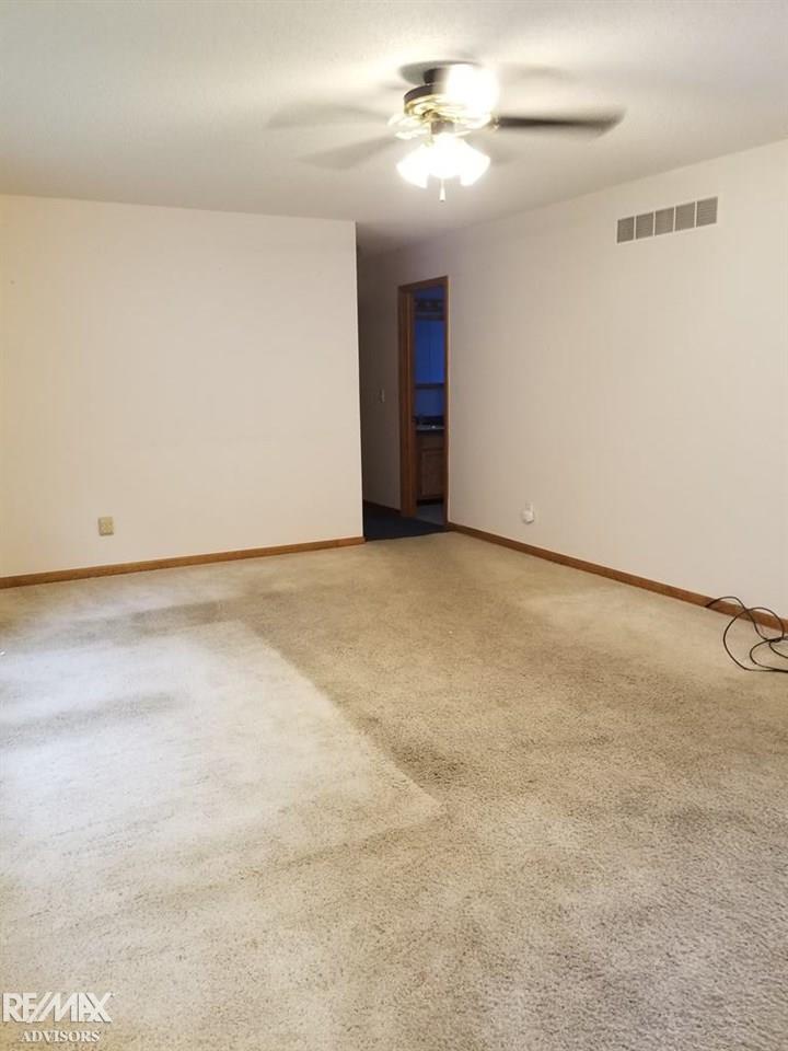 3428 Pointe Tremble Road Algonac, MI 48001 - Photo 13 of 25 31387567-12.JPG