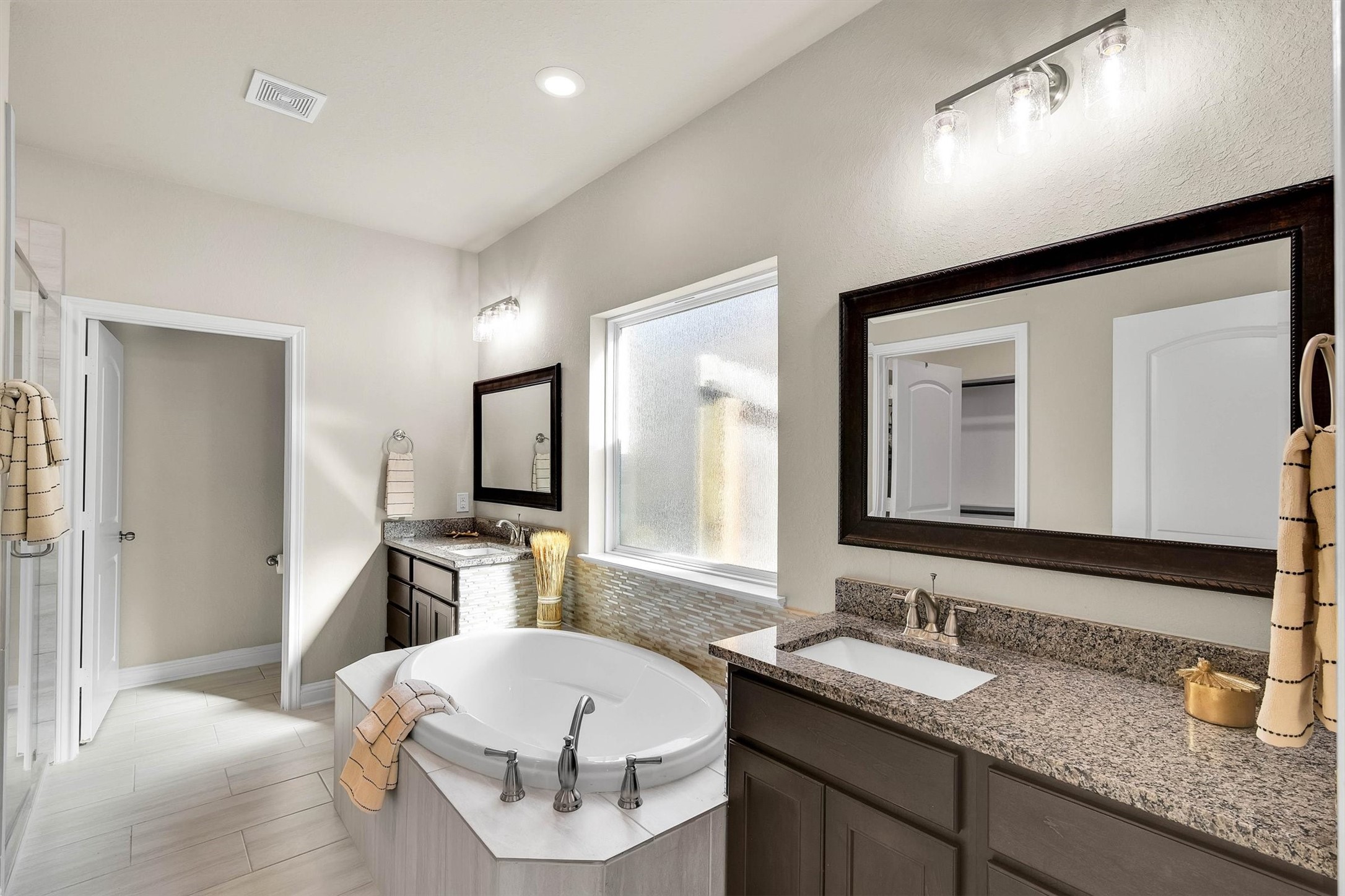 222 Racetrack Lane Montgomery, TX 77356 - Photo 29 of 41 Gallery Image 29