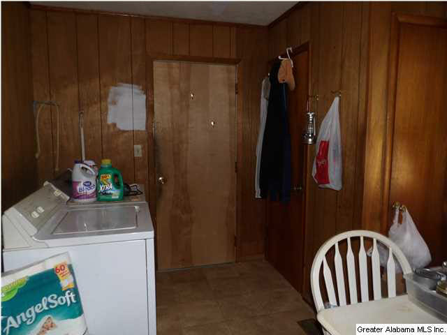 1290 Iron City Road Anniston, AL 36207 - Photo 7 of 11